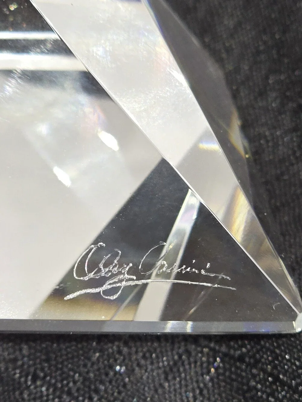 Oleg Cassini Crystal Candlestick Holder